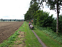 Bahntrassenradweg

Aufnahmestandort:
N 52° 25′ 24.3″, O 9° 16′ 44.89″