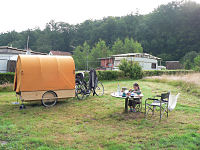 Frühstück im Grünen

Aufnahmestandort:
N 50° 23′ 7.36″, O 9° 7′ 31.08″