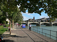 Basel: Mittlere Rheinbrücke und Münster

Aufnahmestandort:
N 47° 33′ 42.24″, O 7° 35′ 22.73″