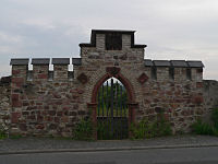Tempeltor in Hattenheim

Aufnahmestandort:
N 50° 0′ 48.12″, O 8° 3′ 16.73″